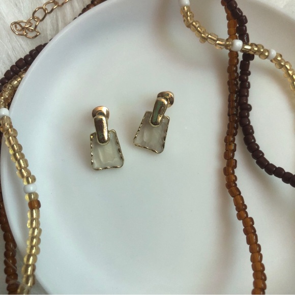 Marble earrings + three bead necklaces set - Picture 2 of 5